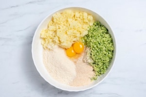 Preparazione Polpette di zucchine e patate - Fase 2