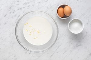Preparazione Torta greca al limone e mirtilli - Fase 1