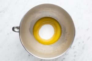 Preparazione Torta rovesciata alle pesche - Fase 2