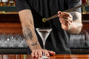 Preparazione Vodka Martini  - Fase 3