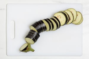 Preparazione Insalata caprese creativa - Fase 1