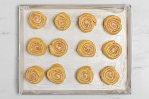 Preparazione Cinnamon rolls - Fase 4