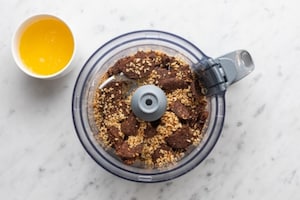 Preparazione Crostatine senza cottura al caffè - Fase 1