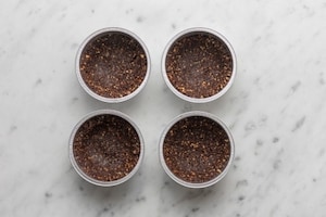 Preparazione Crostatine senza cottura al caffè - Fase 1