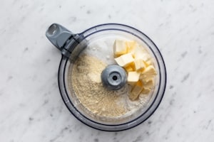 Preparazione Crumble di albicocche  - Fase 1