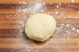 Preparazione Focaccia in padella con le zucchine - Fase 2