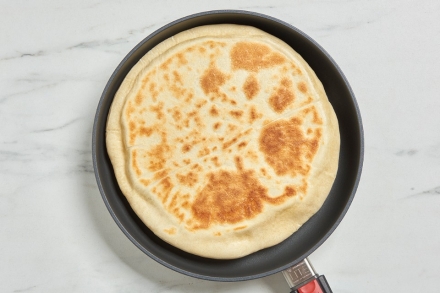 Preparazione Focaccia in padella con le zucchine - Fase 6 Preparazione Focaccia in padella con le zucchine - Fase 6