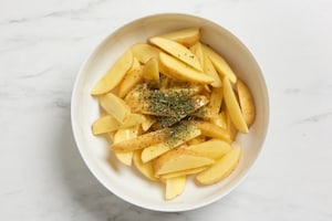 Preparazione Patate al forno croccanti - Fase 2