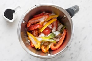 Preparazione Peperoni in agrodolce con il Bimby  - Fase 1