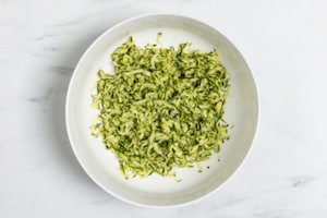 Preparazione Schiacciata di zucchine  - Fase 1