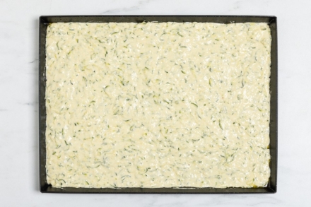 Preparazione Schiacciata di zucchine  - Fase 4 Preparazione Schiacciata di zucchine  - Fase 4