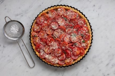 Preparazione Torta parmigiana di pomodorini - Fase 6 Preparazione Torta parmigiana di pomodorini - Fase 6