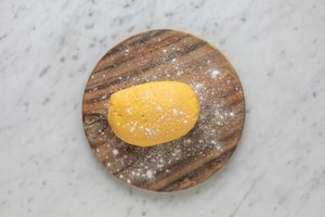 Preparazione Crostata al cioccolato e caramello - Fase 1