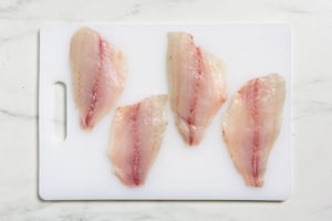 Preparazione Filetti di orata in padella - Fase 2