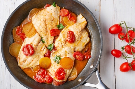 Preparazione Filetti di orata in padella - Fase 3 Preparazione Filetti di orata in padella - Fase 3