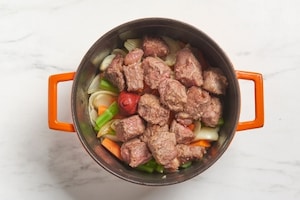 Preparazione Spezzatino con patate - Fase 3