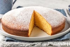 Preparazione Torta allo yogurt greco - Fase 4