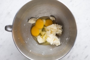 Preparazione Torta girella alla marmellata - Fase 1
