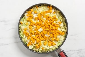 Preparazione Zucca e verza in padella con uovo al tegamino - Fase 2