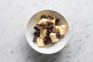 Preparazione Brownies di Halloween - Fase 1