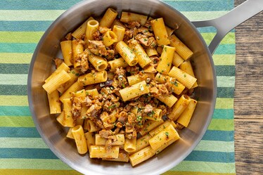 Pasta con sugo di ossobuco