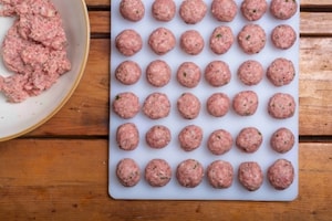 Preparazione Polpettine al sugo - Fase 3