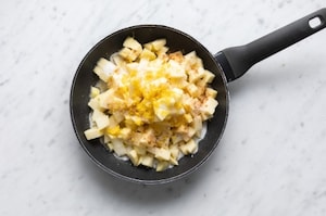 Preparazione Sbriciolata alle mele - Fase 1