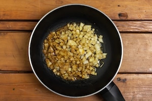 Preparazione Straccetti di pollo al curry - Fase 2