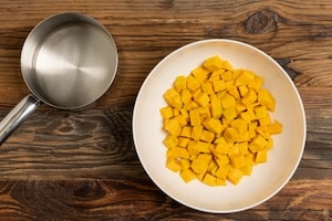 Preparazione Torta alla zucca e cioccolato - Fase 1