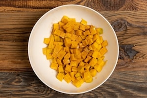 Preparazione Torta alla zucca e cioccolato - Fase 1