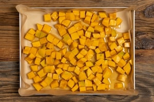 Preparazione Torta alla zucca e cioccolato - Fase 2