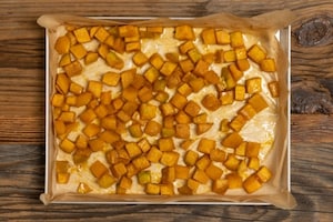 Preparazione Torta alla zucca e cioccolato - Fase 2