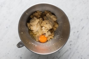 Preparazione Torta banana bread e gocce di cioccolato - Fase 1