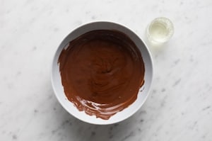 Preparazione Trancetti al cioccolato e castagne - Fase 5