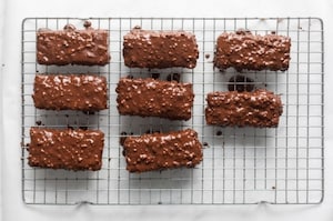 Preparazione Trancetti al cioccolato e castagne - Fase 6