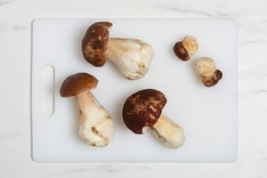 Preparazione Uova con i funghi - Fase 1