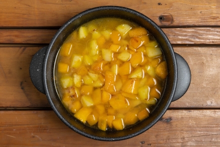 Preparazione Vellutata di zucca e patate  - Fase 3 Preparazione Vellutata di zucca e patate  - Fase 3