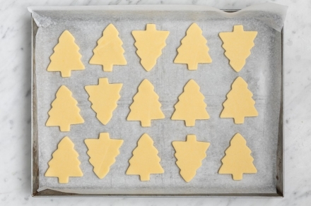 Preparazione Biscotti albero di Natale  - Fase 3 Preparazione Biscotti albero di Natale  - Fase 3