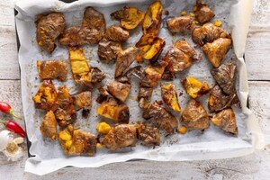 Preparazione Bucce di patate al forno con harissa - Fase 4