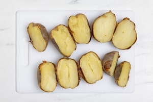 Preparazione Bucce di patate al forno con harissa - Fase 2