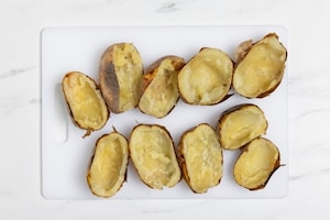 Preparazione Bucce di patate al forno con harissa - Fase 2