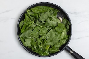 Preparazione Frittata di bietole e provola - Fase 2