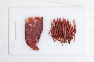 Preparazione Fusilli al radicchio, speck e taleggio - Fase 1