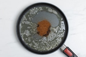 Preparazione Fusilli al radicchio, speck e taleggio - Fase 3