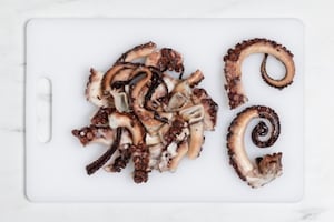 Preparazione Insalata di polpo e patate in pentola a pressione - Fase 3