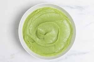 Preparazione Linguine con crema di broccoli e mandorle tostate - Fase 2