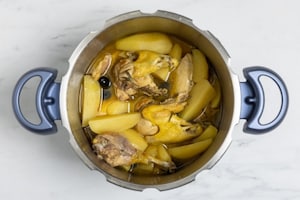 Preparazione Pollo in pentola a pressione - Fase 6