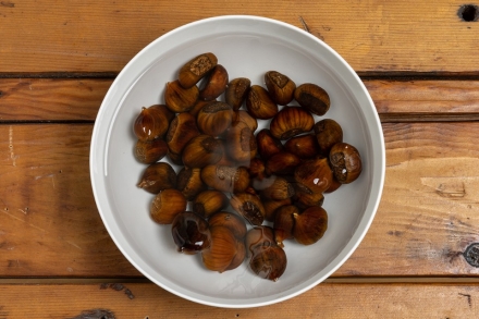 Preparazione Castagne con friggitrice ad aria - Fase 1 Preparazione Castagne con friggitrice ad aria - Fase 1