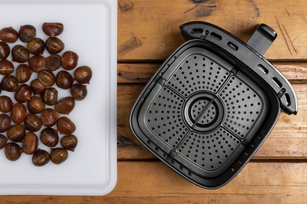 Preparazione Castagne con friggitrice ad aria - Fase 2 Preparazione Castagne con friggitrice ad aria - Fase 2