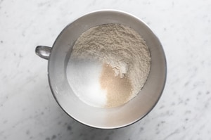 Preparazione Corona di babka al cioccolato - Fase 1